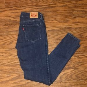Levi’s 711 skinny jeans
